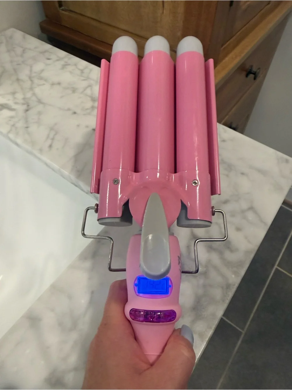 Pink Triple-Barrel Hair Waver